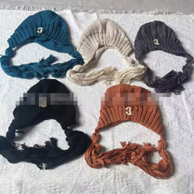 Chanel solid color vintage knitted hat with tassels-5856