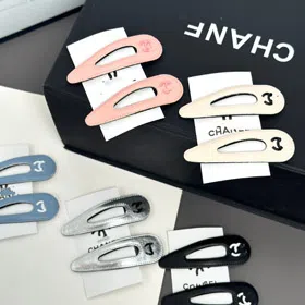 Chanel's new side bangs clip teardrop hair accessory-6235